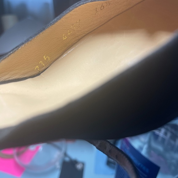 Chanel Black Suede Kitten Heel T-Strap Shoes - Picture 16 of 16